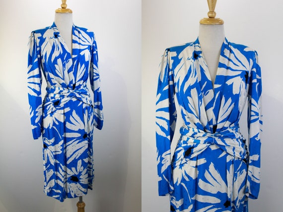 80s Silk Floral Dress Bright Blue and White Flower Print Vintage Women s Fitted Silk Dress Long Sleeves Etsy Canada