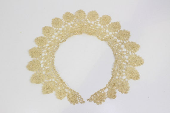 Antique Lace Collar, Detached Collar for Dresses,