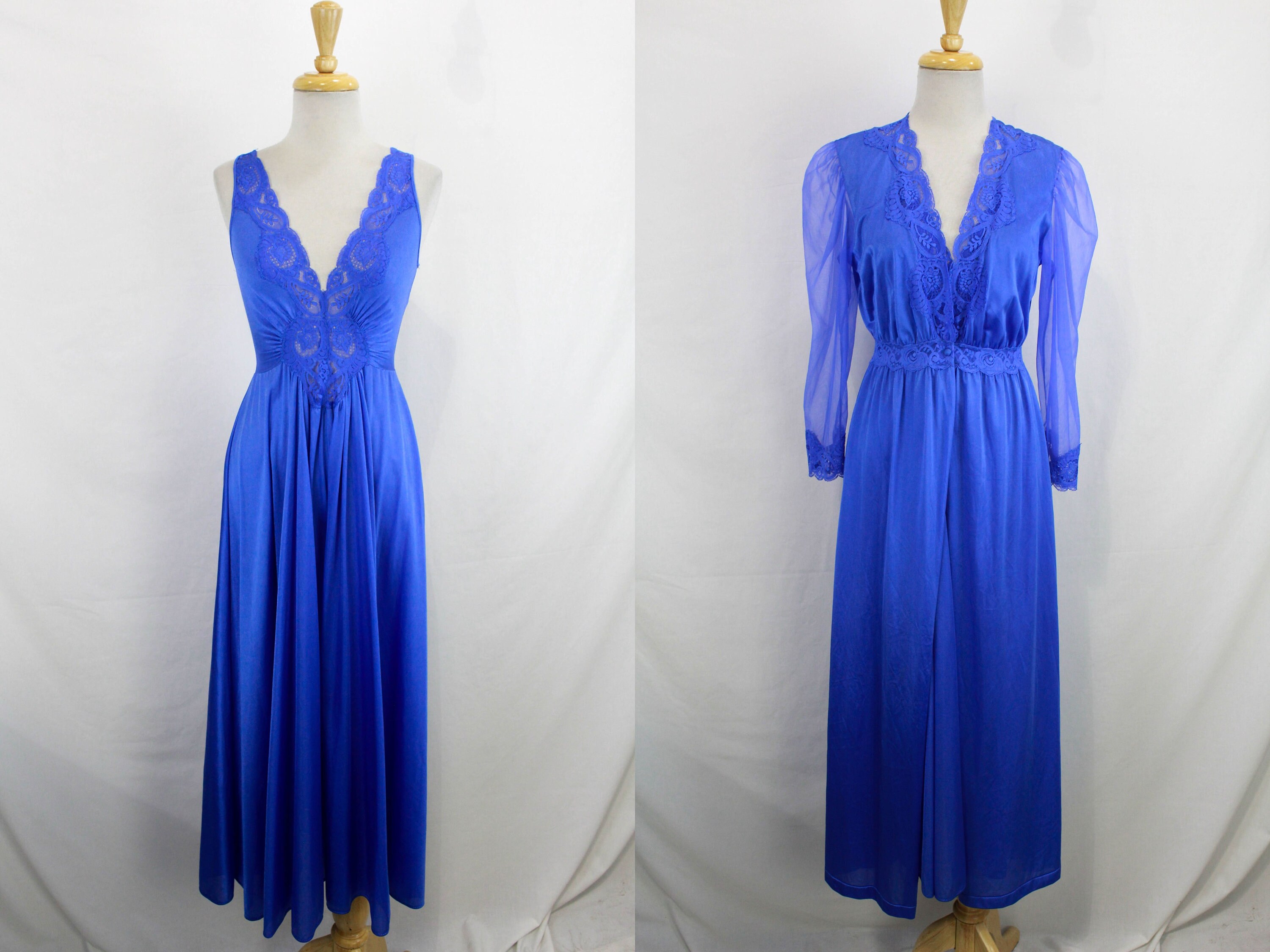 Kleding Dameskleding Pyjamas & Badjassen Sets Grote Jaren 1970 Blue Peignoir Set Vintage jaren 70 Negligee Nachthemd Sheer Maxi Jurk & Robe As Is 