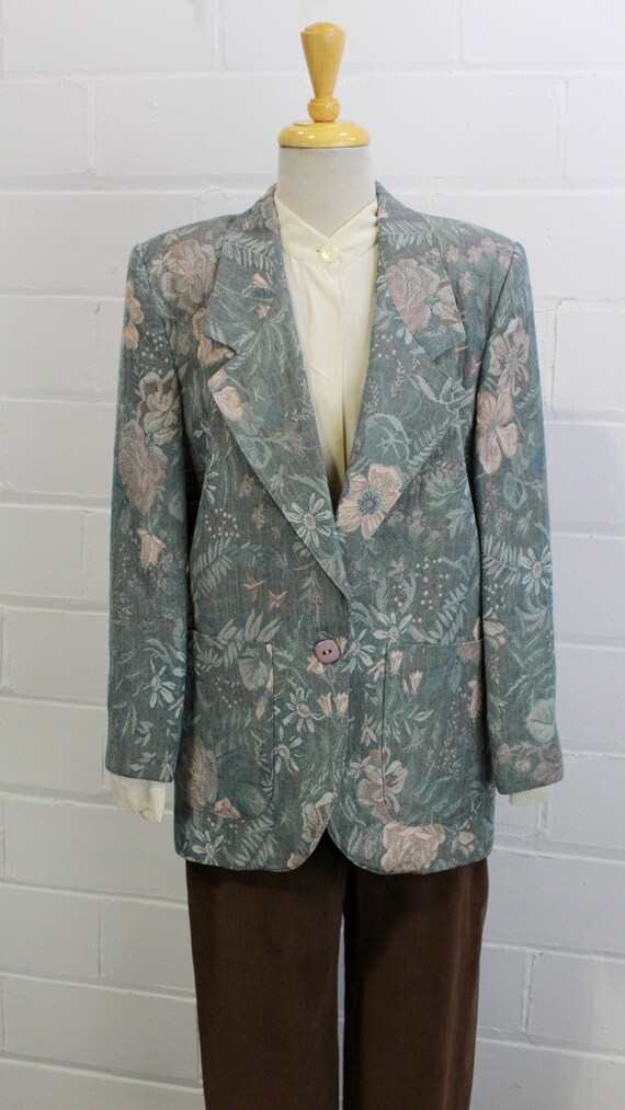 80s 90s Floral Print Blazer, Pastel Blue with Pin… - image 3