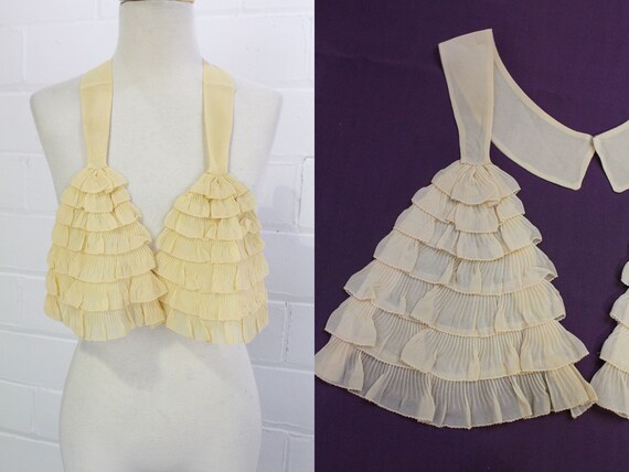 1930s Beige Waterfall Ruffle Jabot Collar, Antique