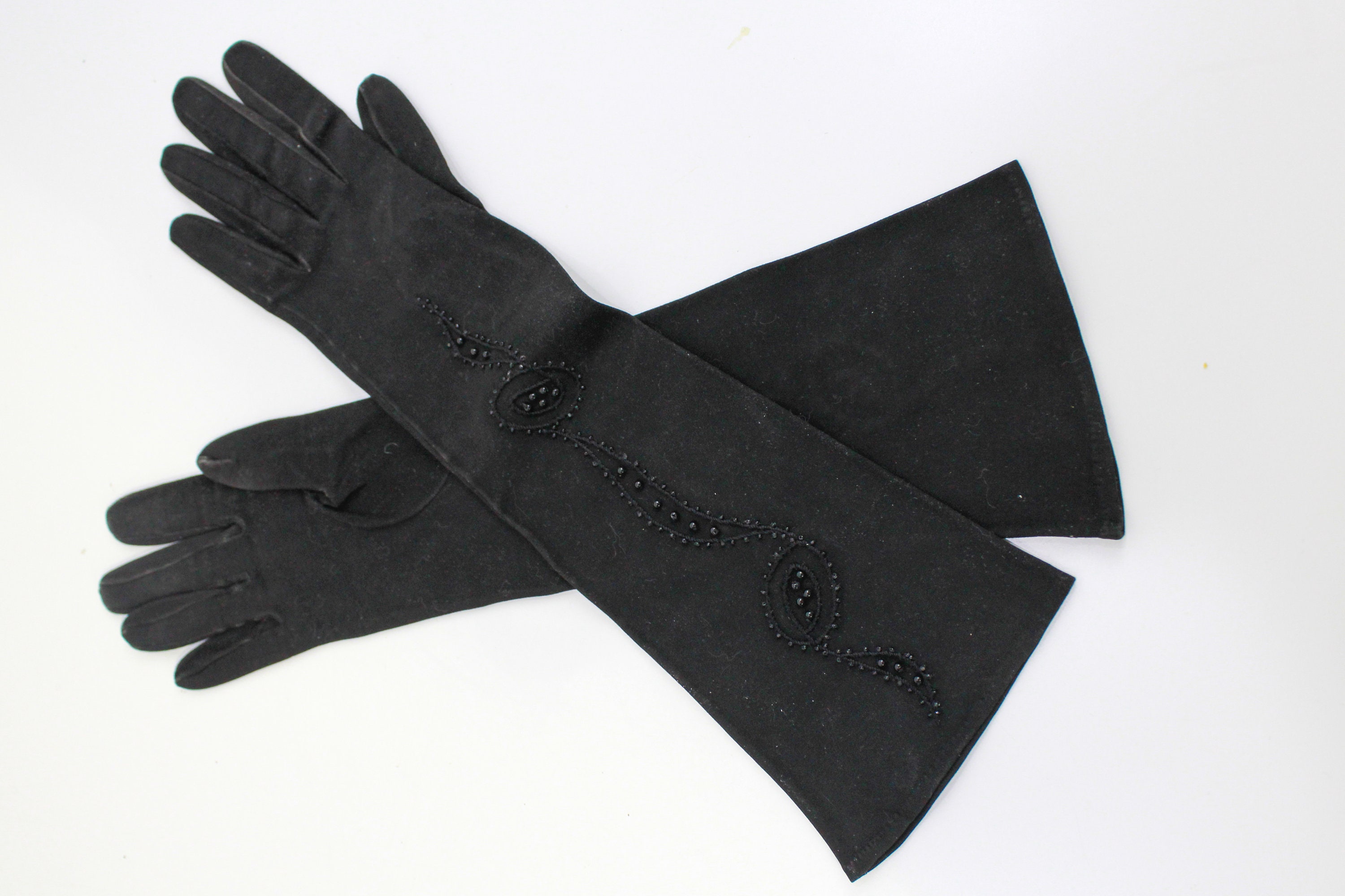 Vintage 1950s/60s Black Beaded Opera Gloves, Formal Gloves, Long Dress  Gloves, Made in France, Size 7.5 - Etsy