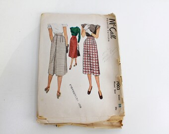 1940s Midi Skirt Sewing Pattern McCall 7003, Waist 32"