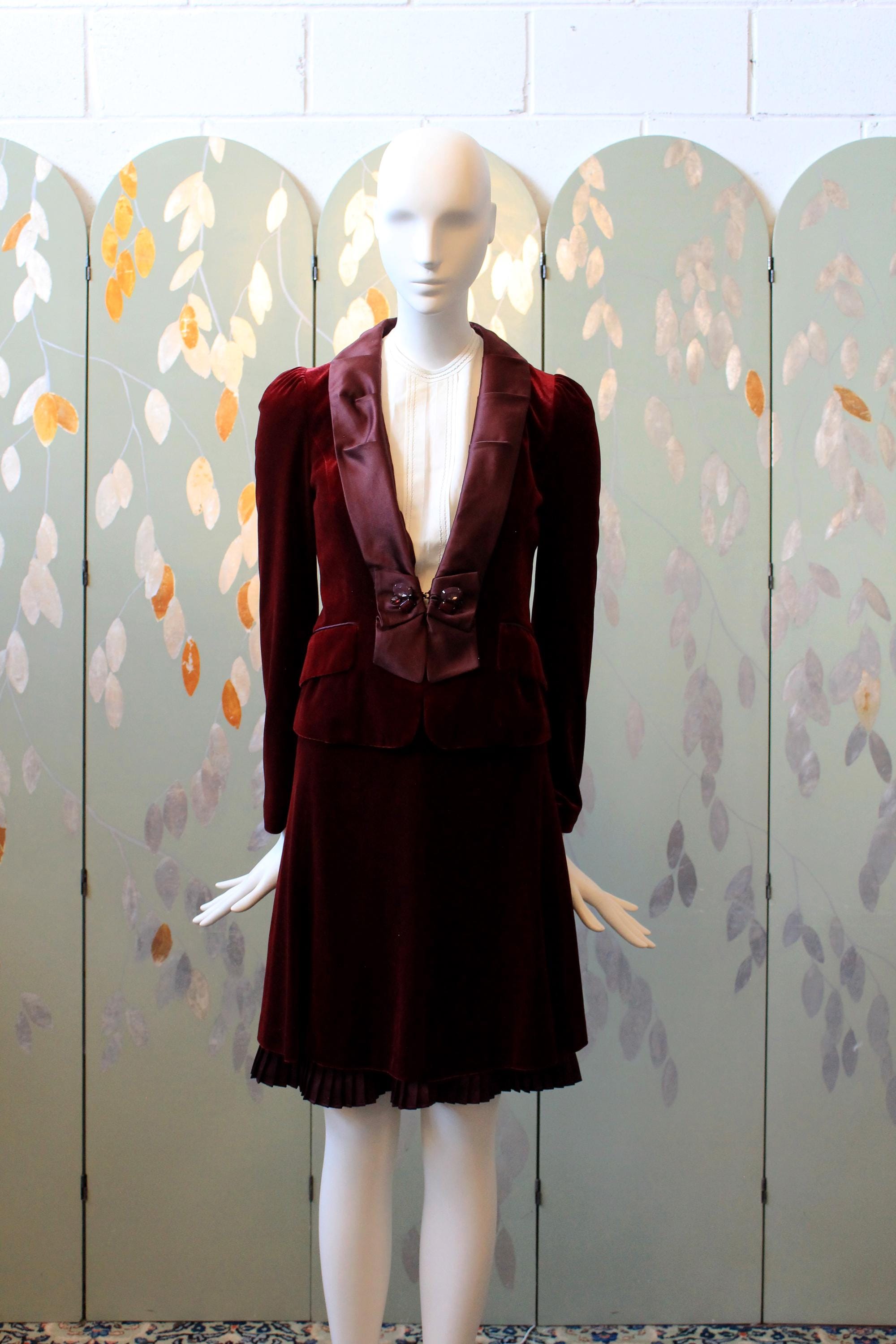 Burgundy velvet suit for women - Etsy 日本