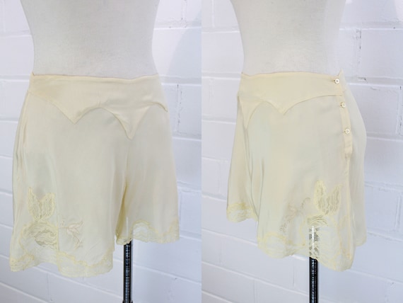 1920s Cream Silk Tap Shorts with Embroidery, Shap… - image 5