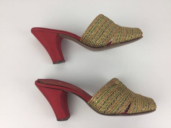 1930s Red & Gold Peep Toe High Heel Shoes, 3 Inch… - image 3