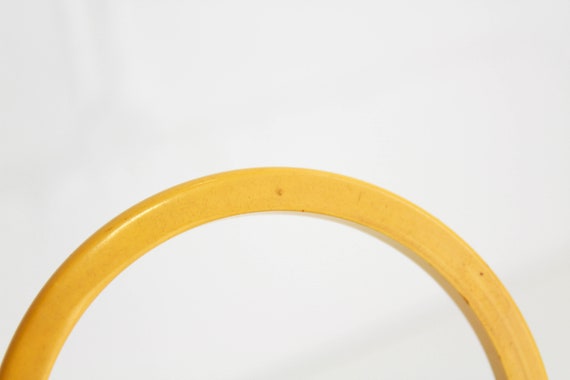 1940s Bakelite Bangle, Yellow Vintage Bakelite Br… - image 4