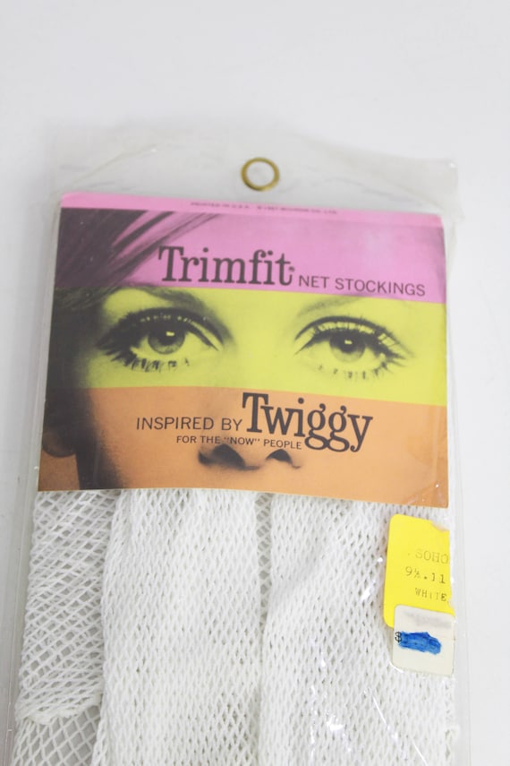 1960s Twiggy Fishnet Stockings, White, Deadstock … - image 5