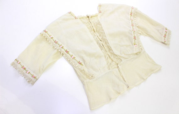 Edwardian Blouse with Floral Embroidery, Antique … - image 2