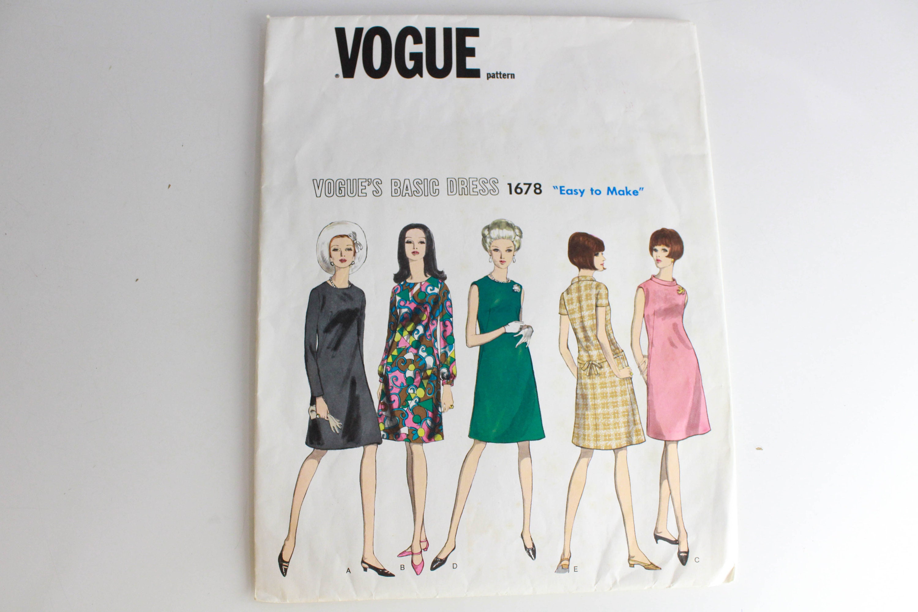 1960s Plus Size Day Dress Pattern Vogue 1678, Misses Printed Sewing  Pattern, B38 H40, Cut Complete, 5 Styles, Mod Dress 