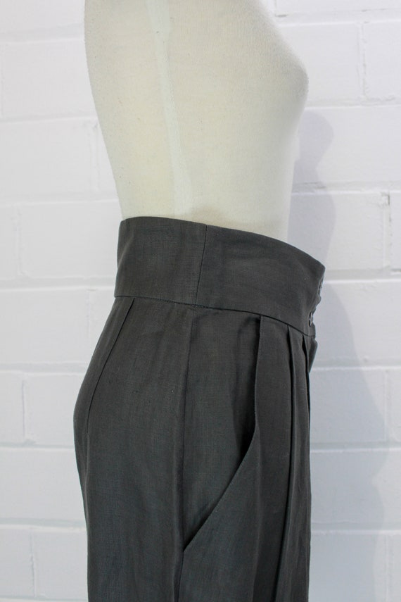 Vintage 1980s Linen Charcoal Bermuda Shorts, Dres… - image 8