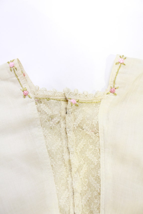 Edwardian Blouse with Floral Embroidery, Antique … - image 7