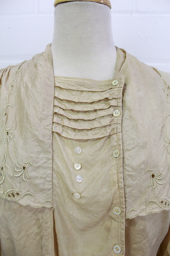 Antique 1900s Edwardian Silk Blouse, Embroidered … - image 2