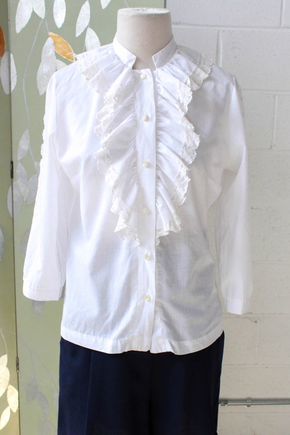 60s/70s White Ruffle Jabot Blouse, Small, Romanti… - image 3