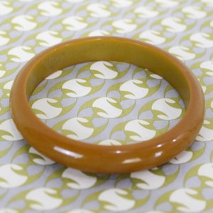 1930s/40s Bakelite Bracelet, Bangle, Caramel Butterscotch Early Plastic Vintage Spacer Bangle image 4