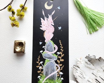 Dragon Bookmark - fantasy art. dragon art. watercolor art.