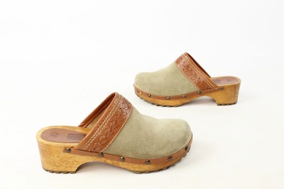 Vintage 70's Suede Leather Clogs 1970's Size 7 1/2
