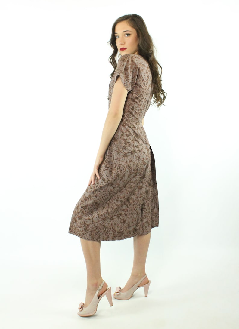 50s Floral Day Dress Short Sleeves Mauve Plum Daisies Vintage Etsy