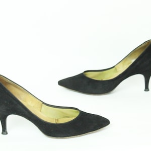 50&#39;s Black Suede Pumps Size 5 Vintage 1950&#39;s Pointed Toe Stilettos