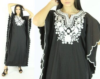 70's Embroidered Caftan Dress Large