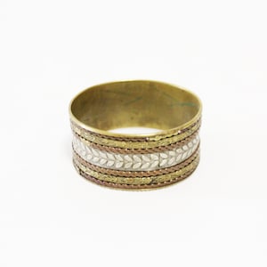 70&#39;s Etched Bangle Bracelet
