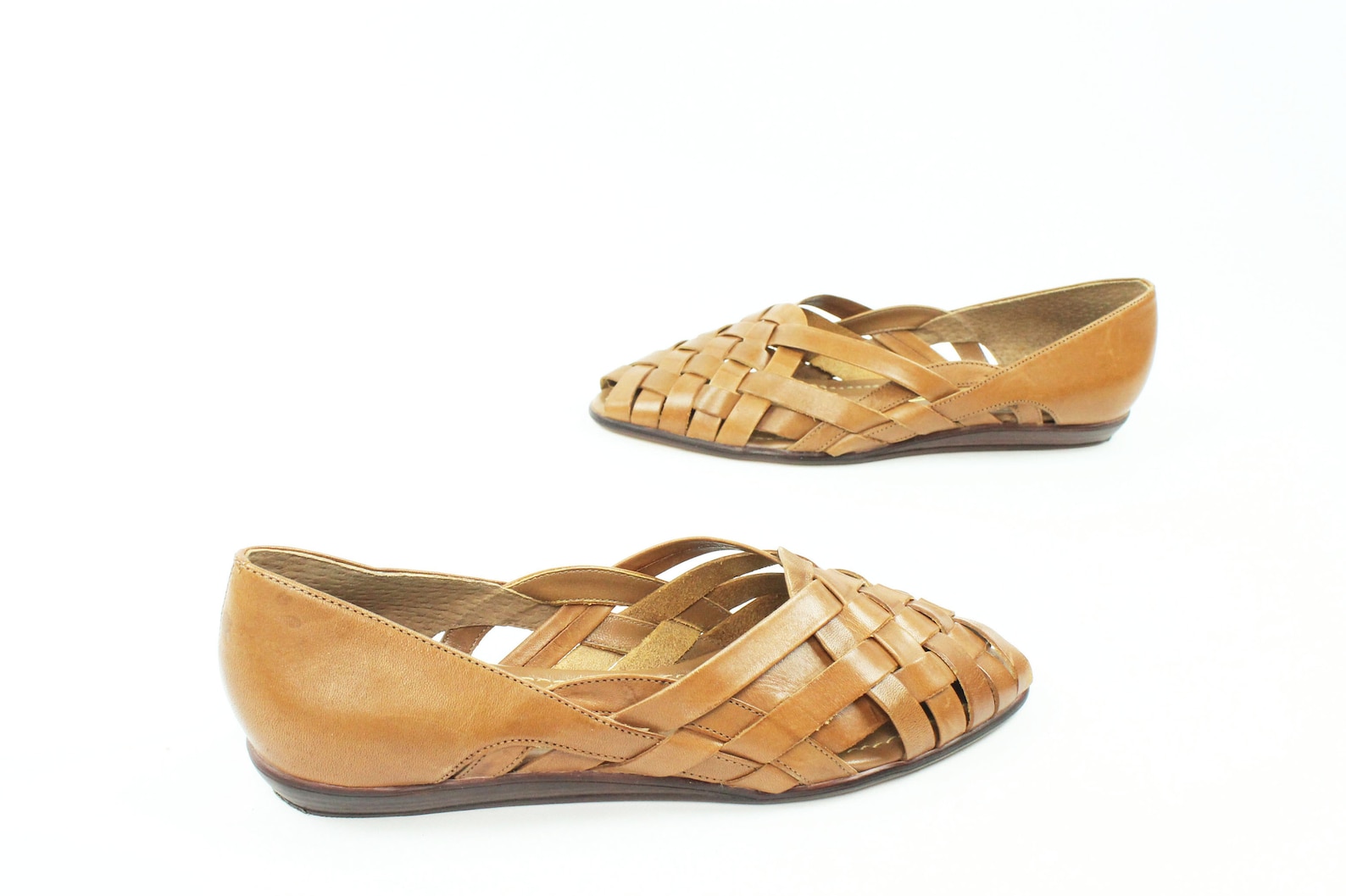 naturalizer huarache sandals