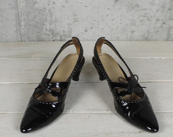 Vintage 60's Black Leather Pumps 6