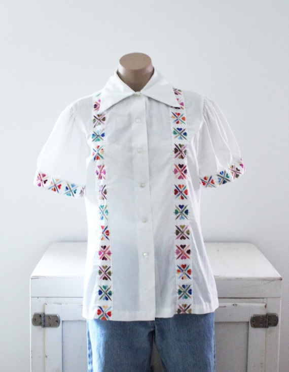 70年代のヴィンテージ手刺繍ブラウス - Etsy 日本