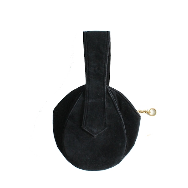 30's 40's Black Velvet Wristlet
