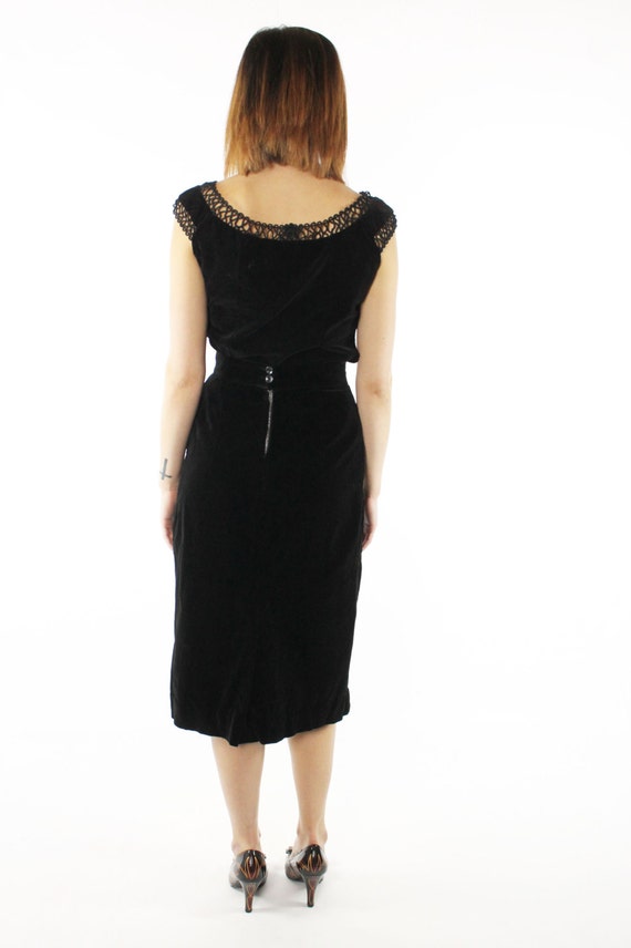 50's Black Velvet Pencil Skirt Small S - image 5