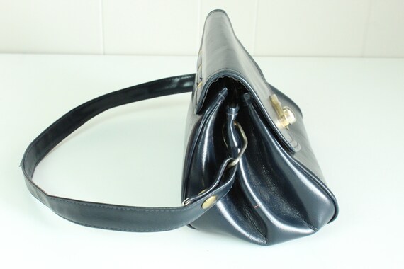 60's Navy Blue Vinyl Handbag Vintage 1960's - image 4