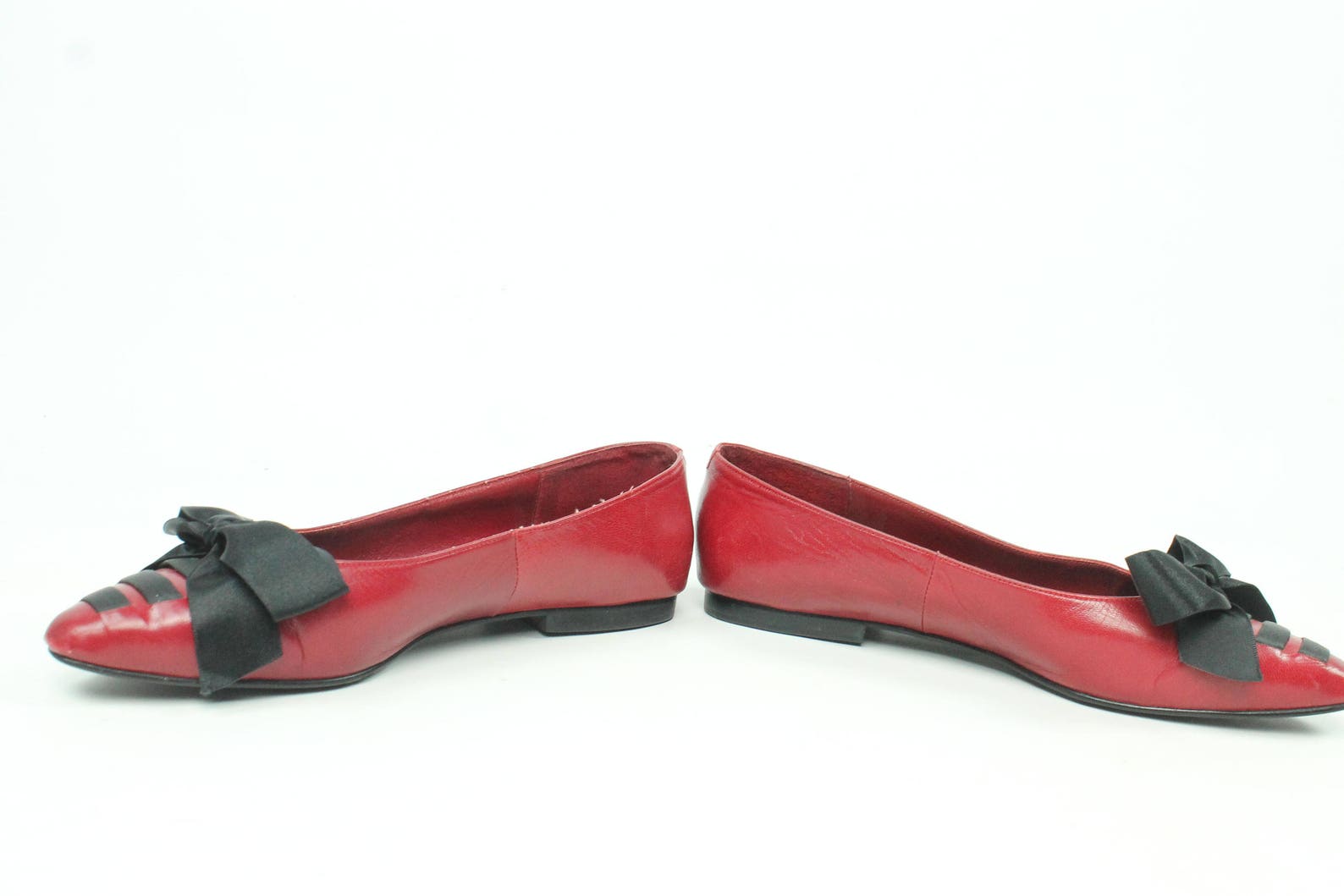 vintage 80s ballet flats red leather satin bows pointed toe slip ons 1980s size 8 shoes pumps lindsey black