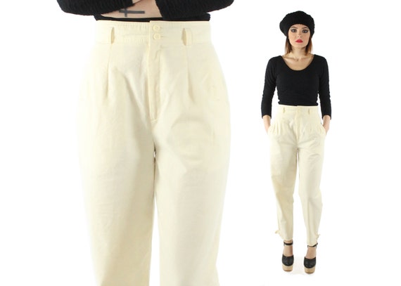 pleated tapered trousers