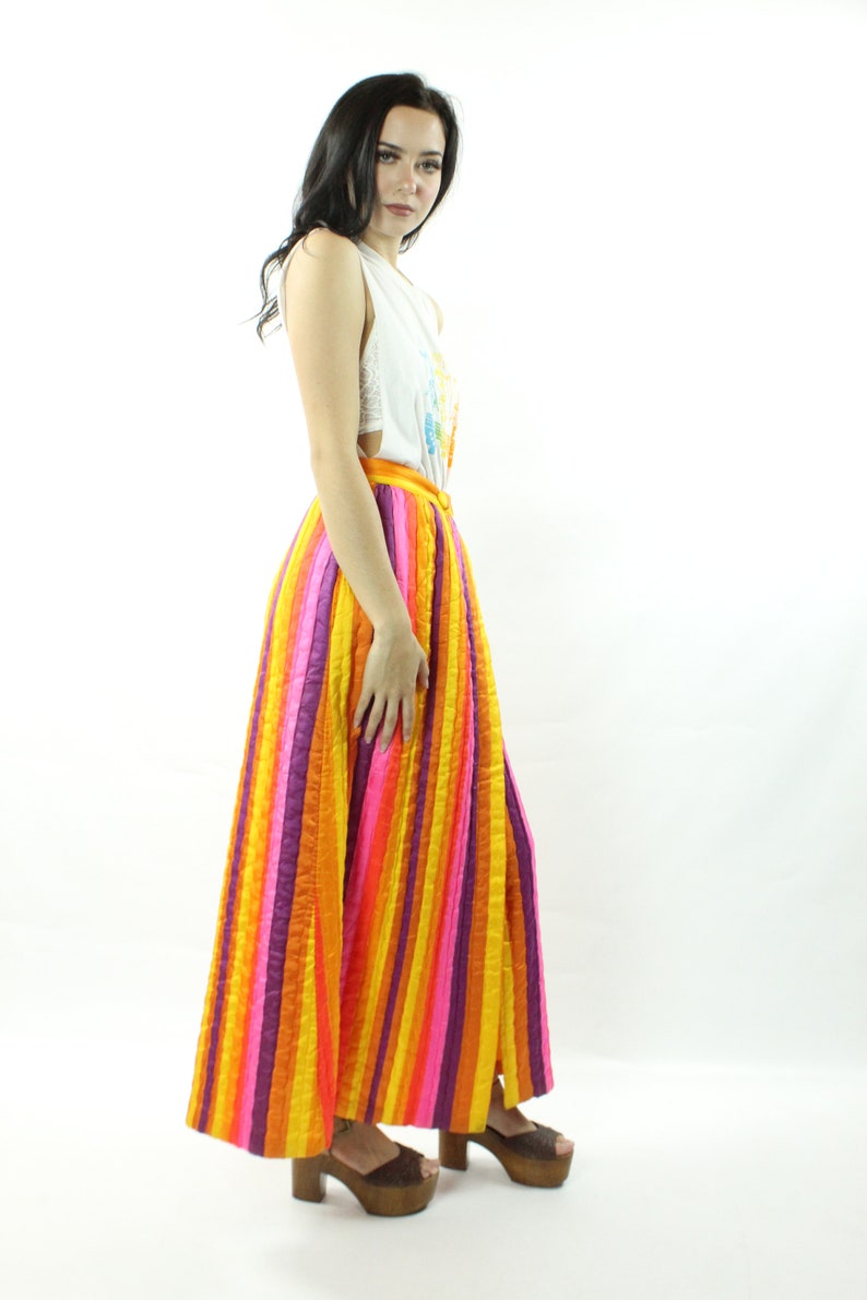 60/'s 70/'s Striped Satin Maxi Skirt Vintage 1960/'s 1970/'s Small S