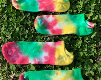 His and Hers Tie Dye Bamboo Footies, Bamboo Socks, Size 9-11 and Size 11-13, Unisex Socks, Happy Hippie Feet, Eco friendly socks