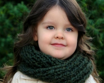 KNITTING PATTERN - The Fern Cowl (Baby, Toddler, Child Sizes)