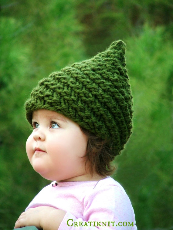 Green knit toque, child Green knit toque, child