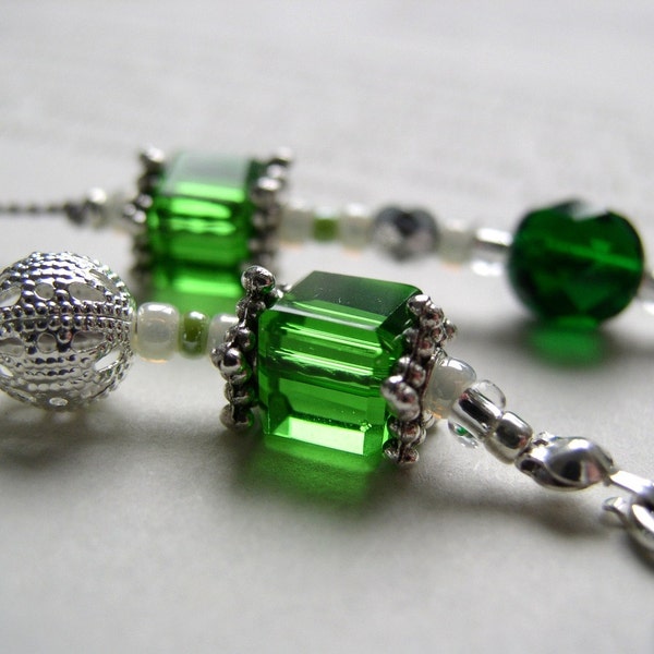 Beaded Bookmark for MAY Birthstone in Emerald Green and Silver - Personalized Book Thong with Your Choice of Charms