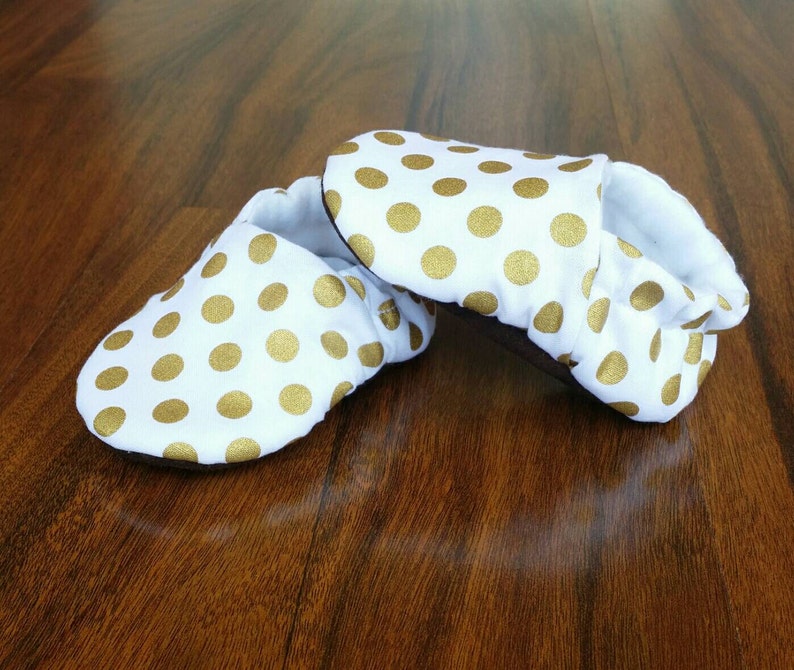 Baby shoes girls, toddler shoes, girls slippers, moccasins, gold polka dot shoes, newborn crib shoes, holiday, baby booties, baby shower image 2