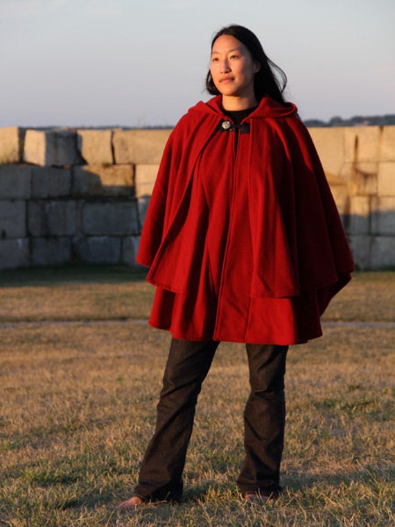 Reversible Double-faced Wool Cape With Hood And Toile Iconographe Pattern  for Man in Black