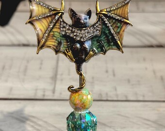 Sparkly Beaded Bat Pen