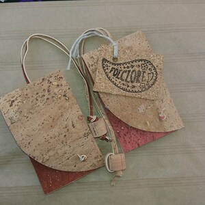 Cork Leather Luggage Tag, Simple and Sustainable Travel Gifts perfect for world travellers, Eco-friendly vegan Leather Baggage identifier image 6