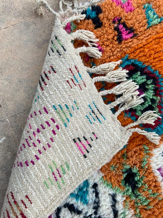 手織りモロッコウールラグ：カラフルなベルベルデザイン - Etsy 日本