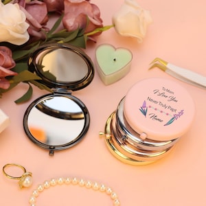 Personalized Compact Mirror, Customize Mother&#39;s Day gifts, Wedding Gifts, Hen Party Gift, Mirror Bridesmaid Gifts, Delicate Compact Mirror