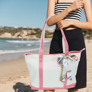Bolso de lona personalizado con bordado de nombre personalizado, bolso de hombro, bolso de playa, bolso de picnic, regalo del Día de la Madre, regalo de cumpleaños, práctico y exquisito.