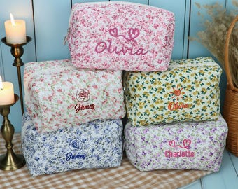 Bolsa de cosméticos personalizada com bordado floral: armazenamento de artigos de higiene pessoal de viagem em algodão