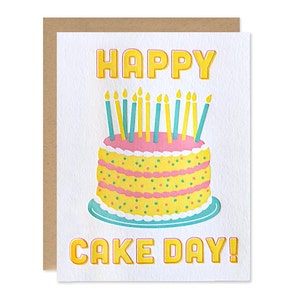 Bonne journée du gâteau! – Carte de joyeux anniversaire, carte typographique, carte de gâteau d’anniversaire, carte d’anniversaire ami