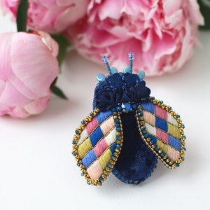 Stained glass beetle brooch, Unique Embroidery Jewellery, Medieval surreal pin, Statement modern, Cute animal for jacket, blue red Blue
