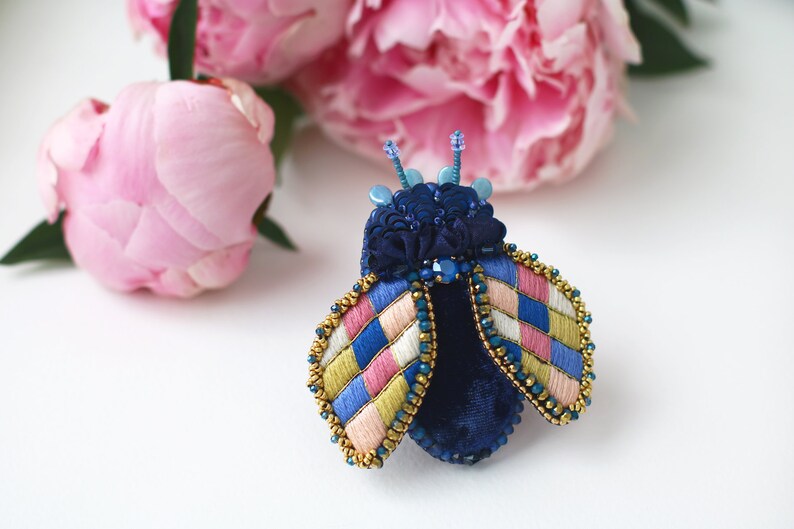 Stained glass beetle brooch, Unique Embroidery Jewellery, Medieval surreal pin, Statement modern, Cute animal for jacket, blue red Blue