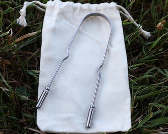 Stainless Steel Tongue Scraper | TU2 99.95% Pure | Natural Oral Care | Plastic Free | No Plating or Coatings | Cotton Bag Included